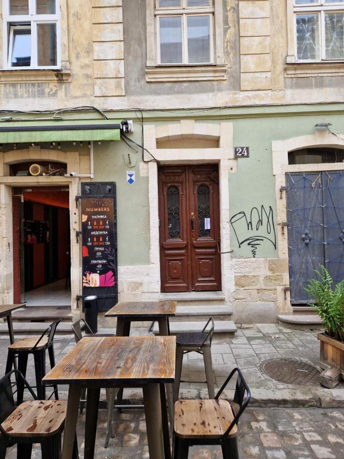Sweethome Lviv Exterior photo